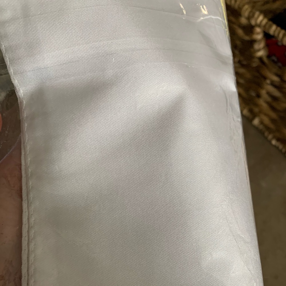 White silk pocket square- 3 pack